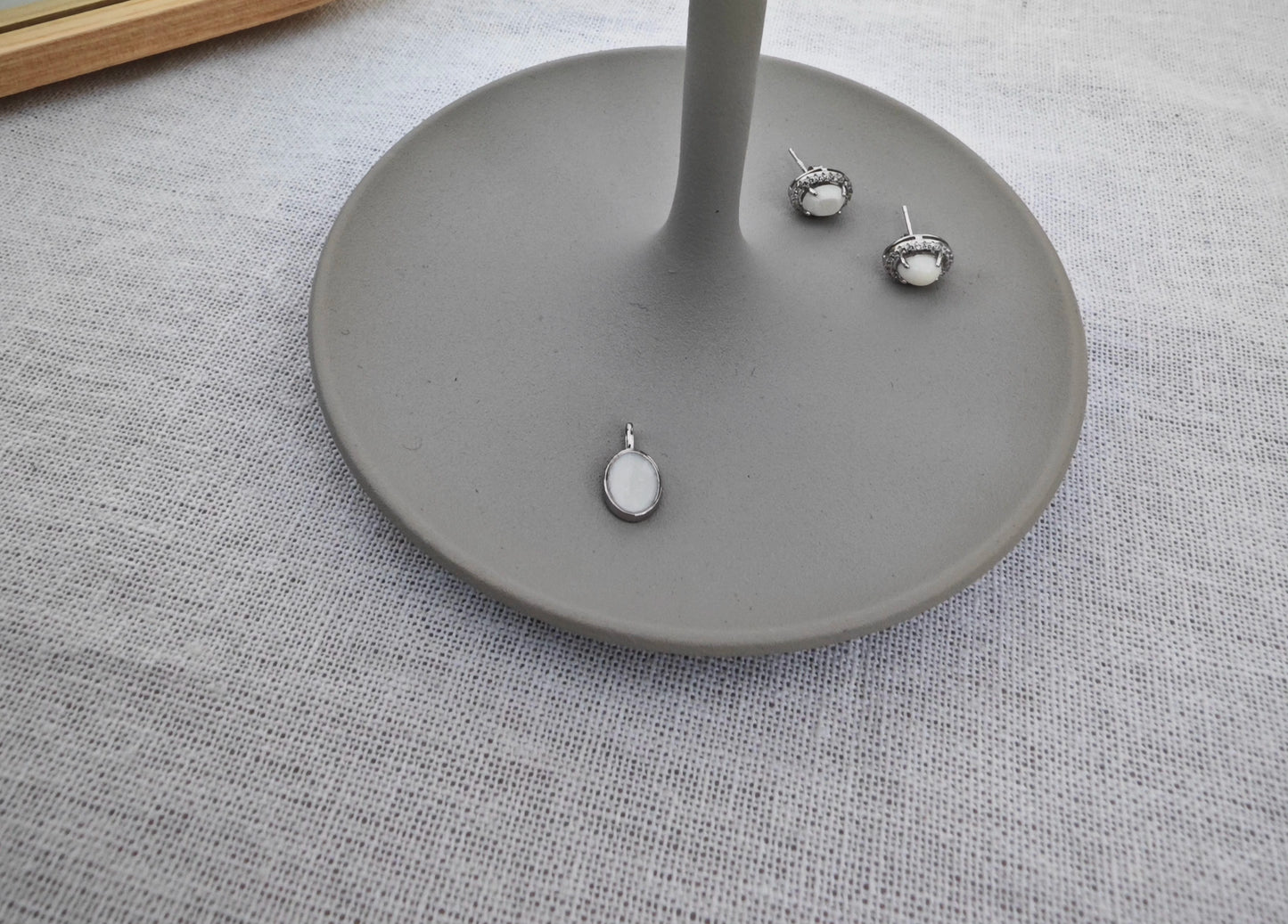 Oval Pendant