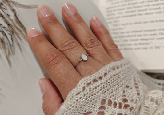 Oval Ring